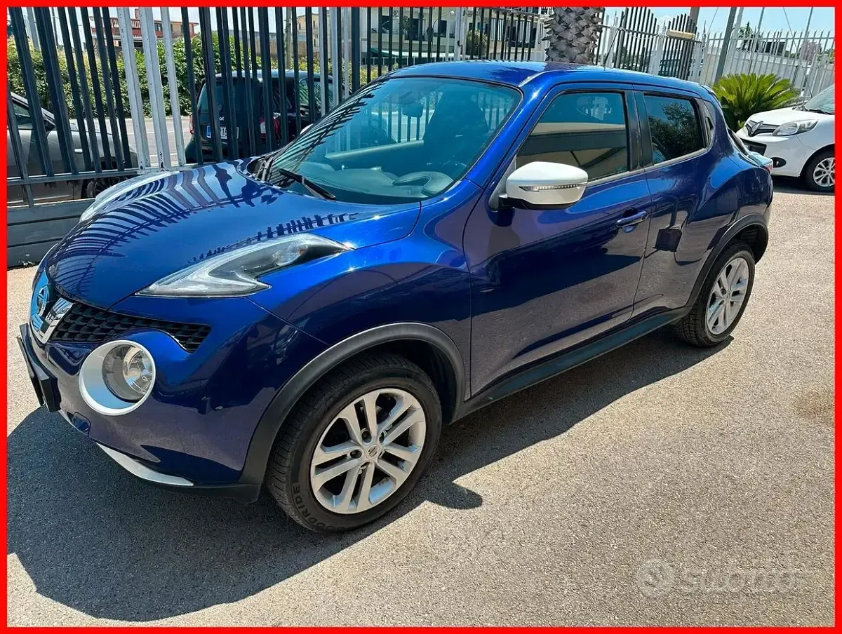 Usata Nissan Juke Tekna 110 CV (80 kW) 2015 Bluazzurro SUV