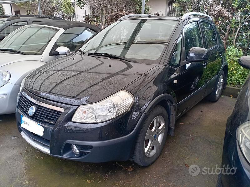Usata Fiat Sedici Dynamic 119 CV (87 kW) 2008 Nero SUV