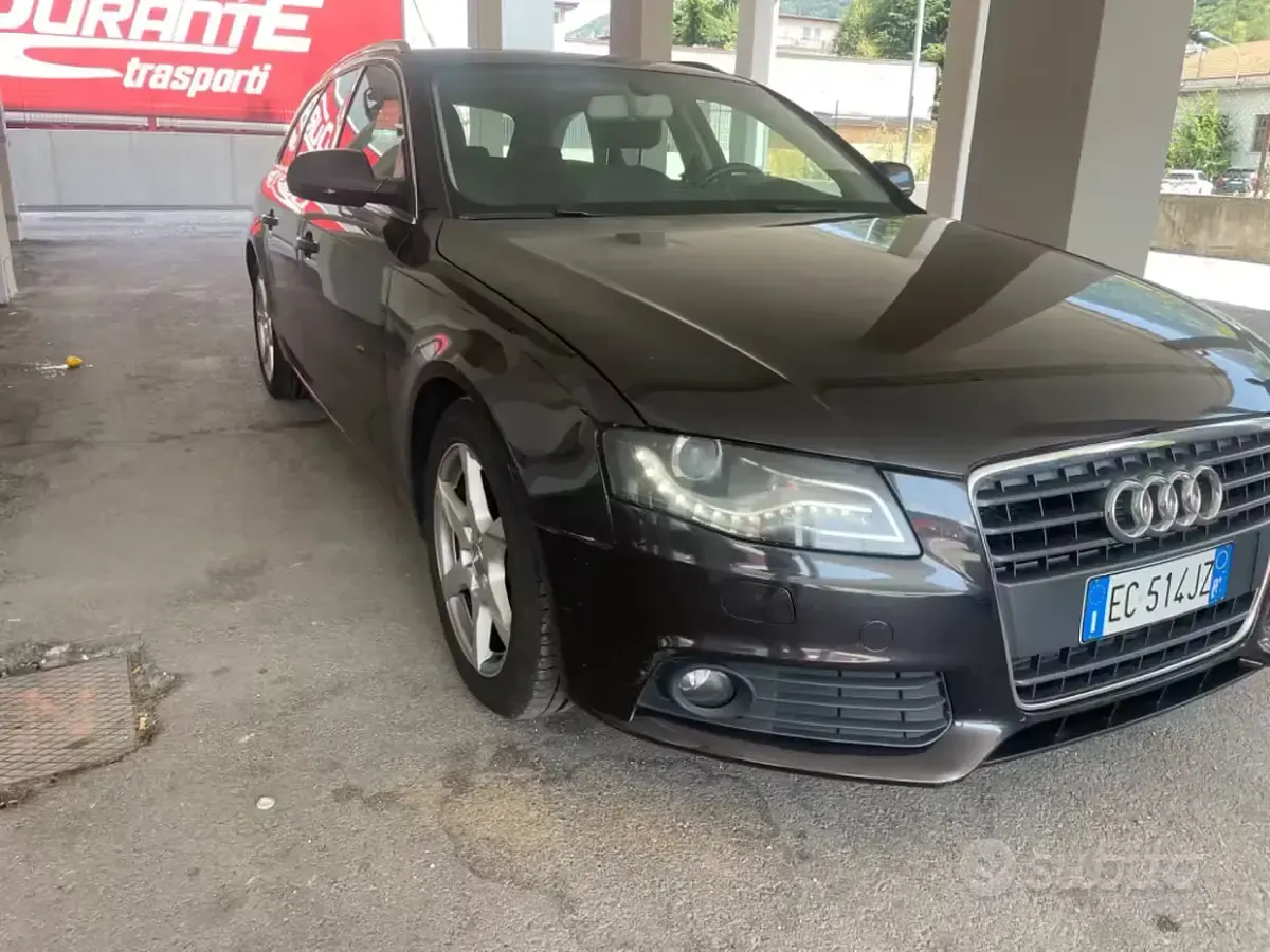 Usata Audi A4 Advanced 143 CV (105 kW) 2010 Nero Station wagon