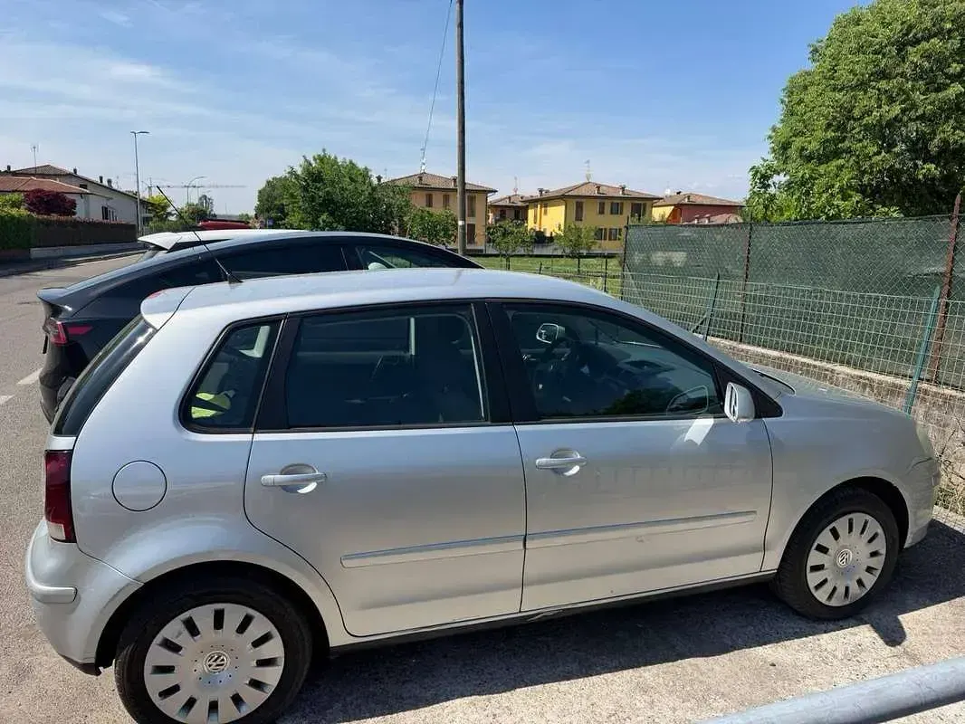 Usata VW Polo 71 CV (52 kW) 2008 Argento Utilitaria