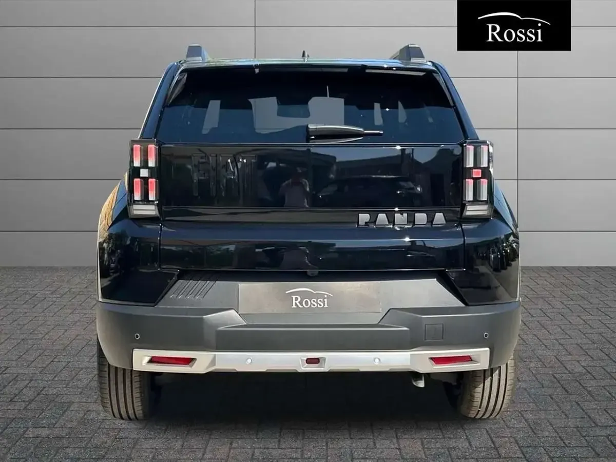 Nuova Fiat Grande Panda La Prima 100 CV (73 kW) 2026 Nero cinema Utilitaria