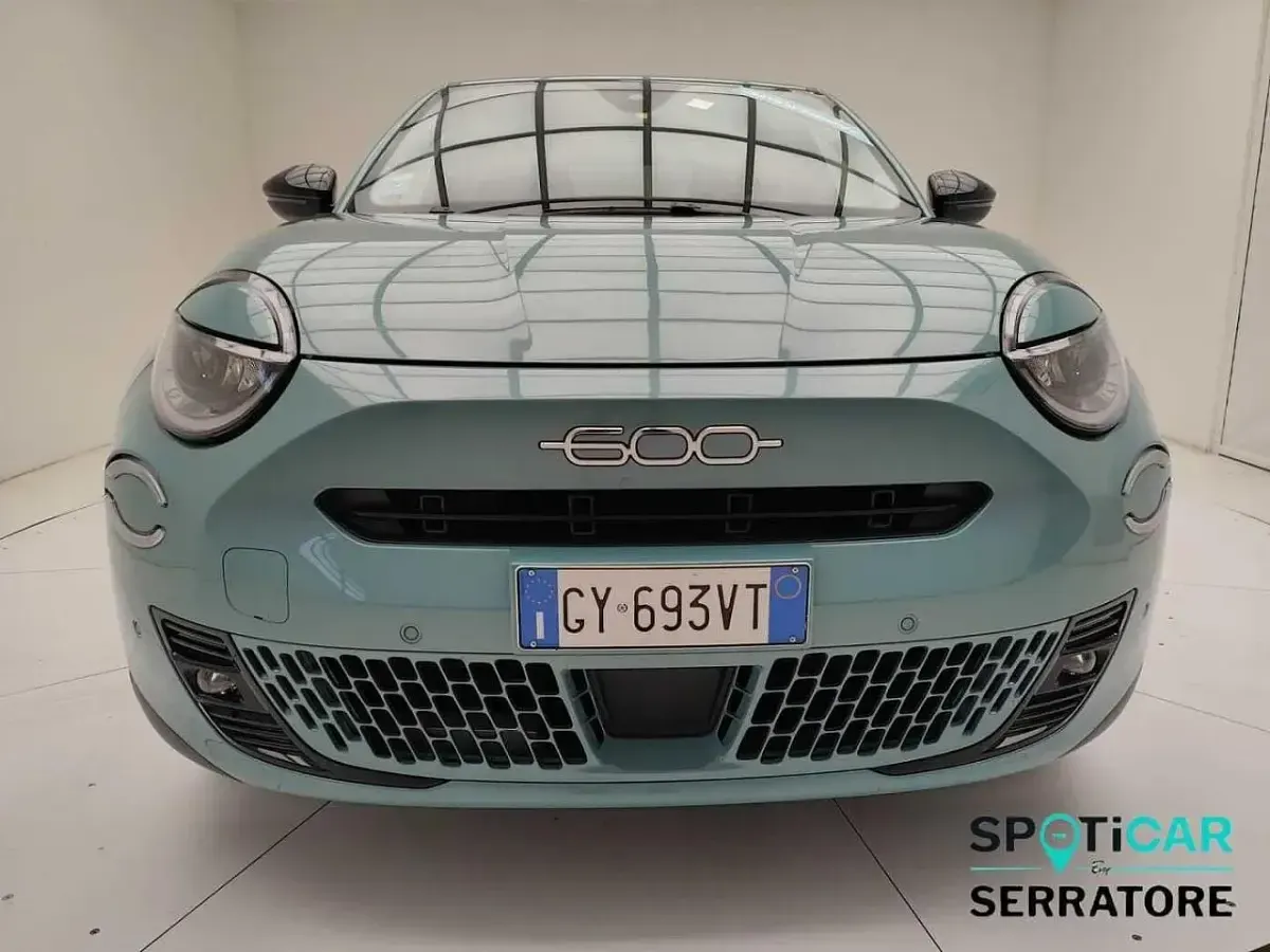 Usata Fiat 600 La Prima 110 CV (80 kW) 2025 Blu SUV