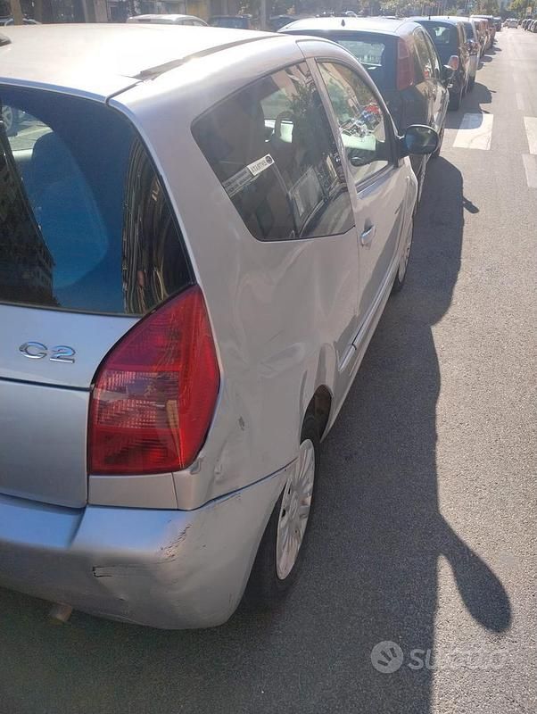 Grigio Usata 2007 Citroën C2 Due volumi | 1700 € - Immagine 1/4
