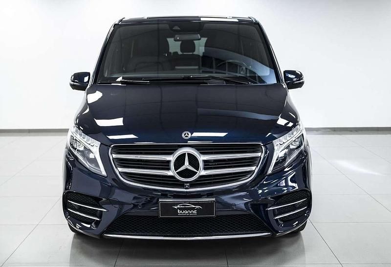 Usata Mercedes V250 Premium Plus 190 CV (139 kW) 2019 Blu cosmo perlato metallizzato Monovolume