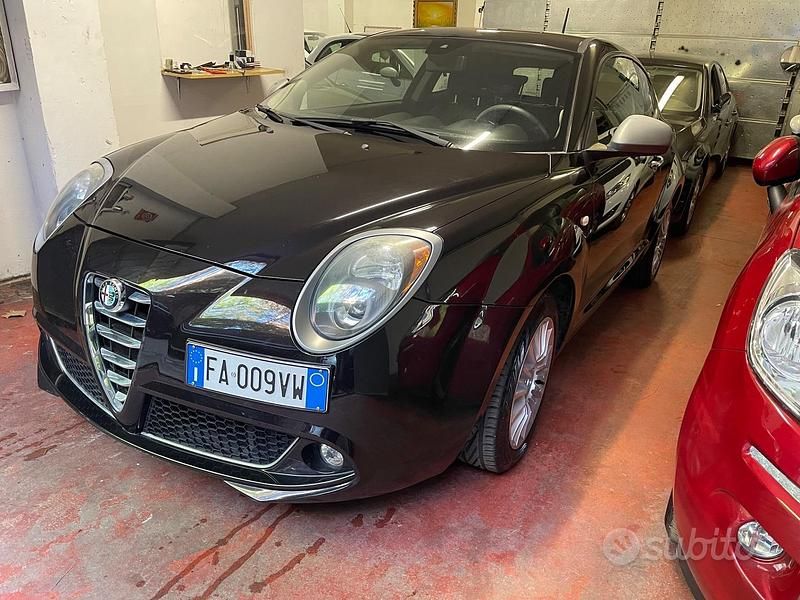 Usata Alfa Romeo MiTo Distinctive 85 CV (62 kW) 2015 Marrone Utilitaria