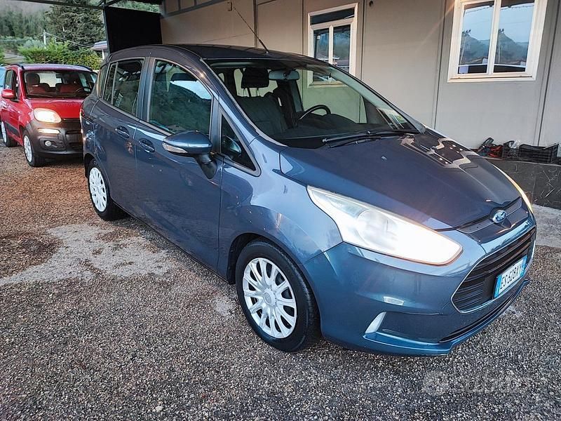 Usata Ford B-MAX Business Edition 75 CV (55 kW) 2013 Nero Monovolume