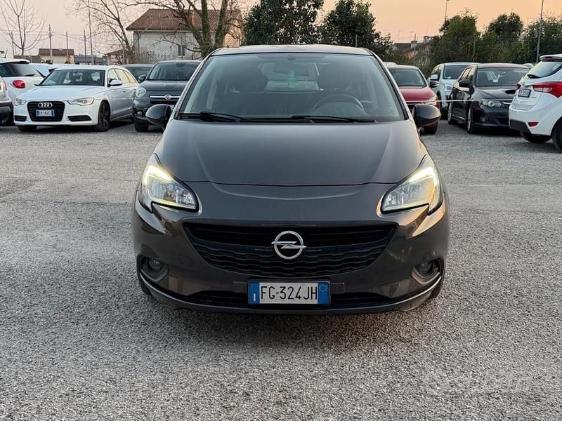 Usata Opel Corsa 89 CV (65 kW) 2016 Nero Utilitaria