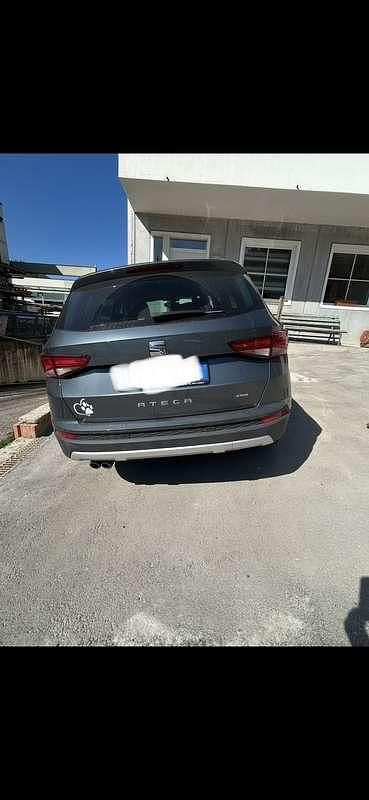 Grigio Usata 2018 Seat Ateca 4Drive SUV | 17.800 € (Ottimo prezzo) - Immagine 1/4