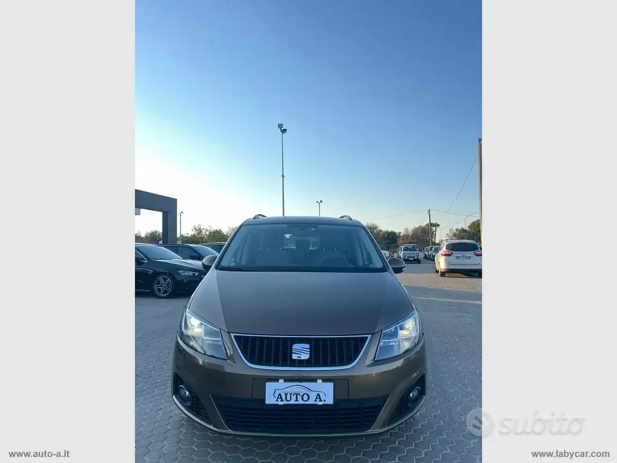 Usata Seat Alhambra Style 140 CV (102 kW) 2013 Marrone Monovolume