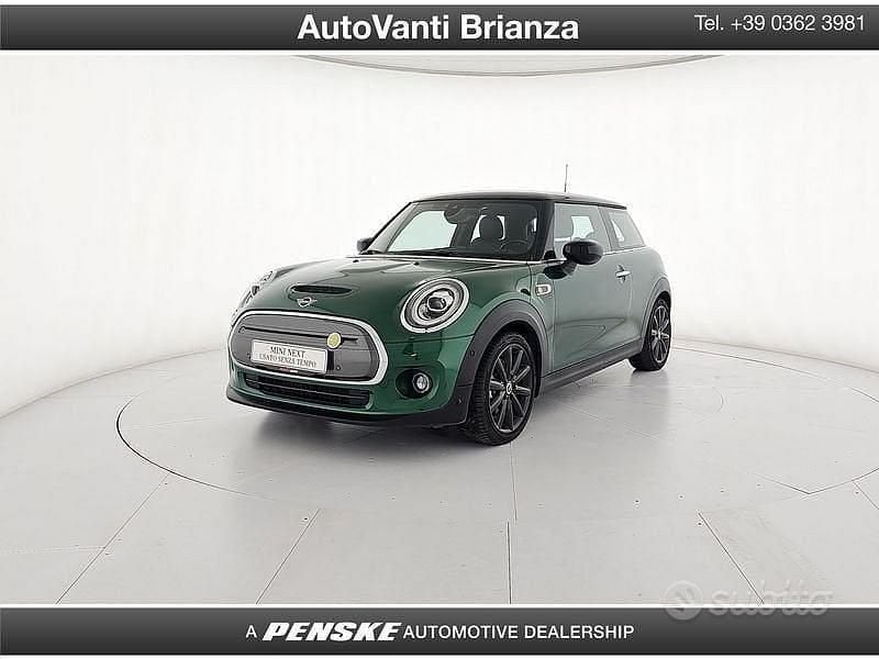 Usata Mini Cooper SE 75 kW (102 CV) 2021 Verde Utilitaria