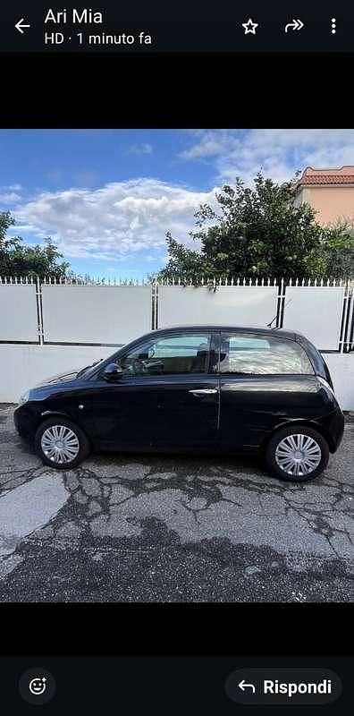 Usata 2010 Lancia Ypsilon Due volumi | 3800 € (Buon prezzo) - Immagine 1/4