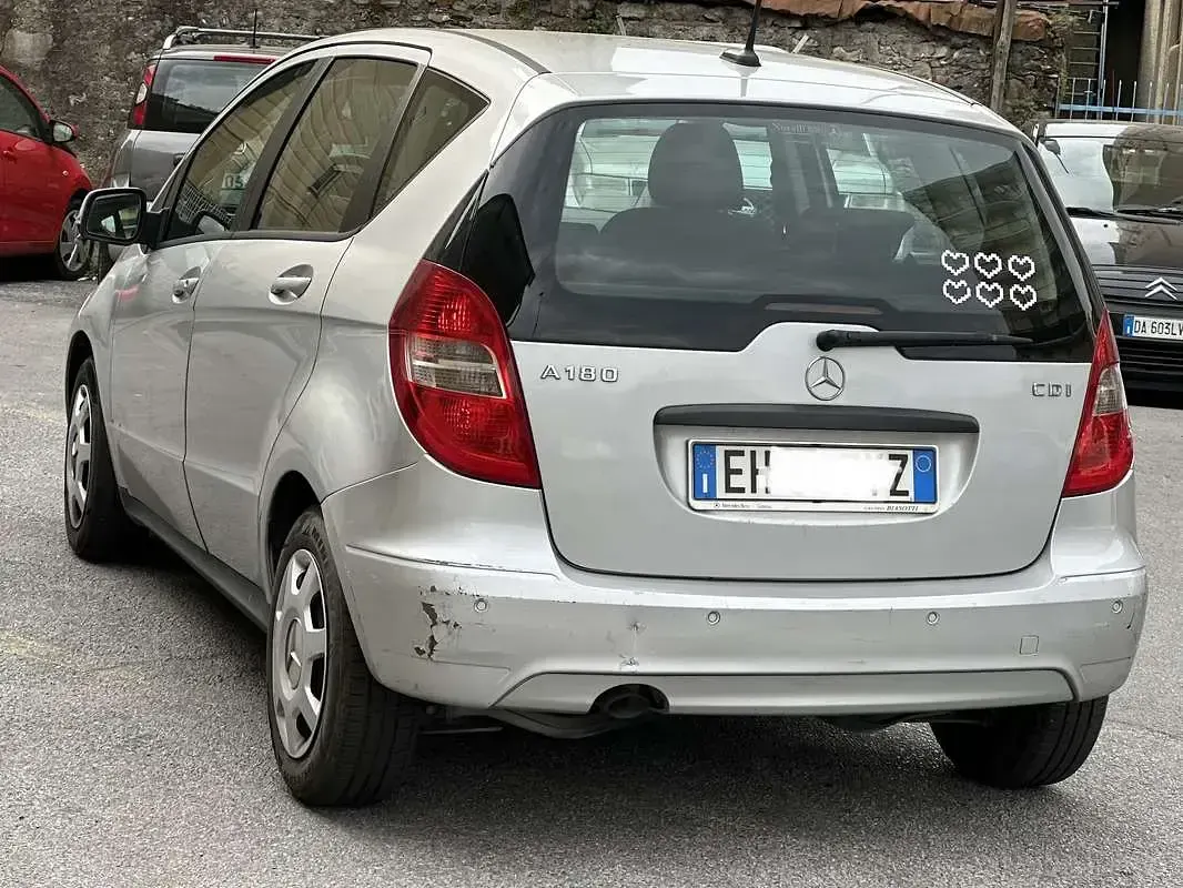 Usata Mercedes A180 Avantgarde 109 CV (80 kW) 2011 Utilitaria