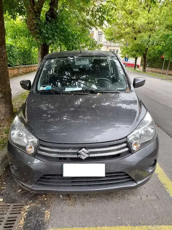 Usata Suzuki Celerio Style 68 CV (50 kW) 2015 Grigio Utilitaria