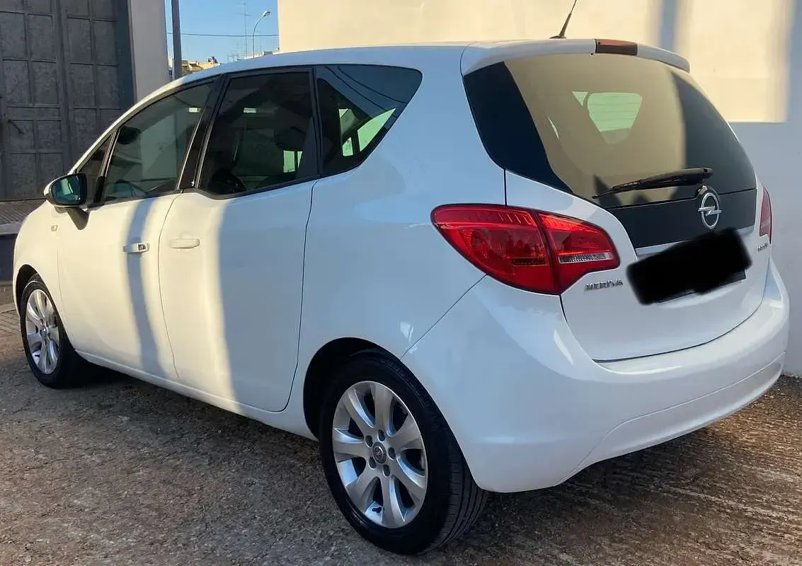 Usata Opel Meriva Cosmo 95 CV (69 kW) 2012 Monovolume