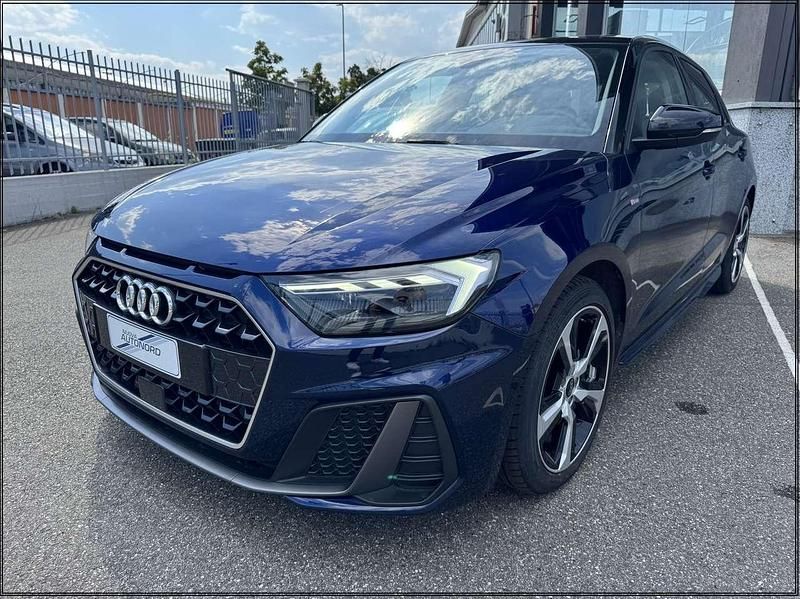 Usata Audi A1 Sportback S-Line 116 CV (85 kW) 2024 Blu Utilitaria