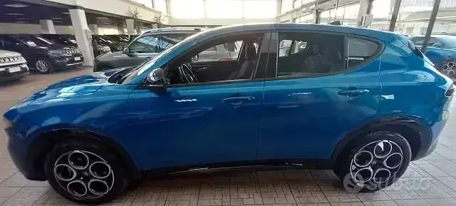 Usata Alfa Romeo Tonale Sprint 131 CV (96 kW) 2024 Blu SUV