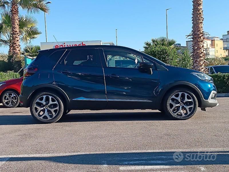Usata Renault Captur 90 CV (66 kW) 2018 Verde SUV
