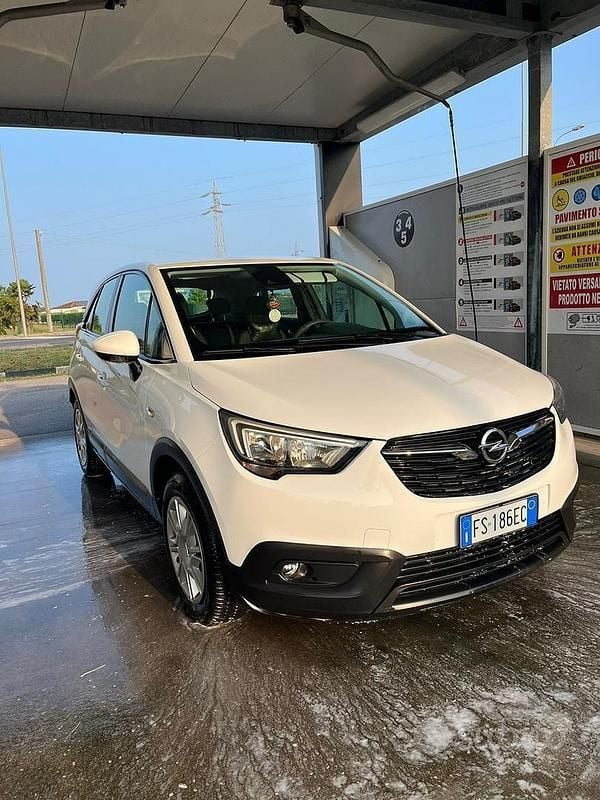 Usata Opel Crossland X Innovation 83 CV (61 kW) 2019 Bianco SUV