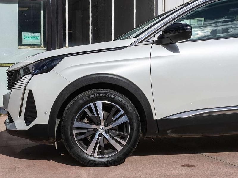 Usata Peugeot 3008 Allure 131 CV (96 kW) 2022 Bianco SUV