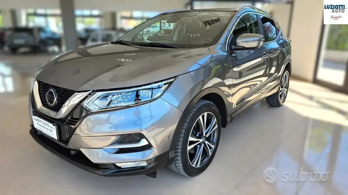 Gebraucht Nissan Qashqai N-Connecta 116 PS (85 kW) 2019 Grau SUV