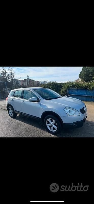Usata Nissan Qashqai Acenta 110 CV (80 kW) 2007 Grigio SUV