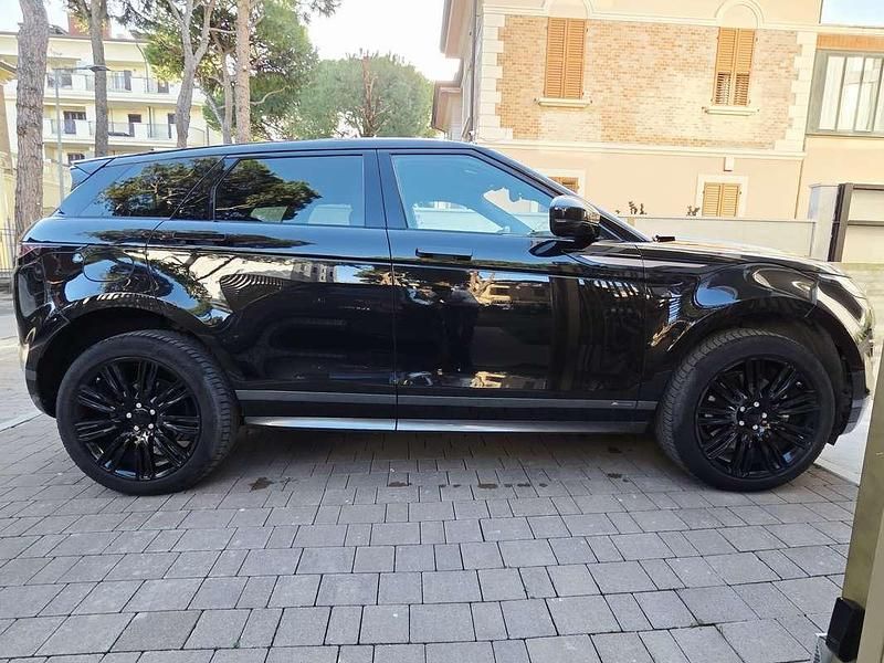 Usata Land Rover Range Rover evoque SE Dynamic 150 CV (110 kW) 2020 Nero SUV