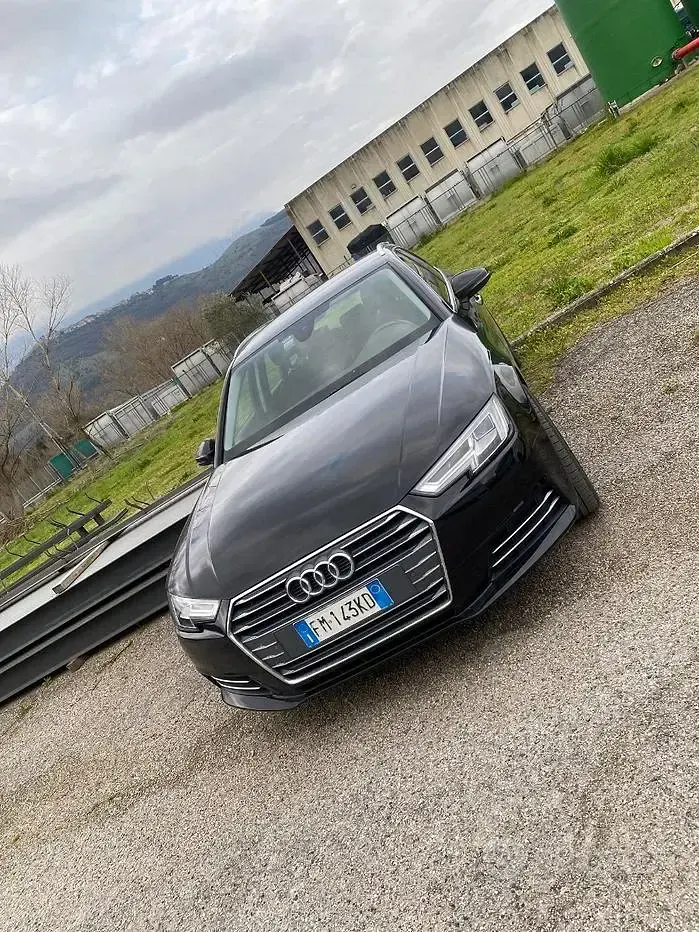 Usata Audi A4 122 CV (89 kW) 2017 Nero Station wagon