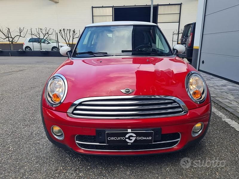 Usata Mini Cooper D 108 CV (79 kW) 2008 Rosso Utilitaria