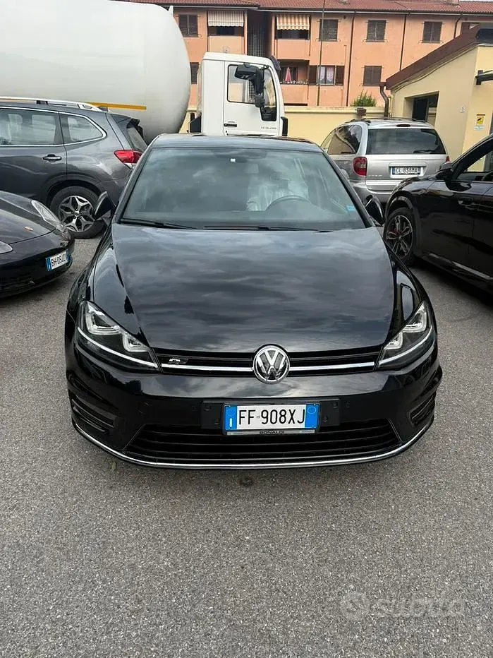 Usata VW Golf VII R-line 150 CV (110 kW) 2016 Nero Berlina