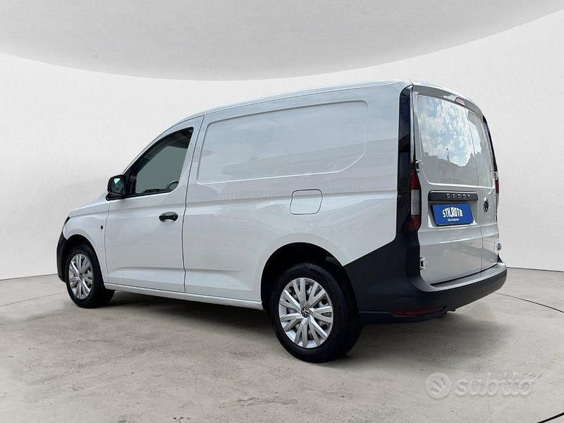 Begagnad VW Caddy Business 102 HK (75 kW) 2022 Vit Minibuss