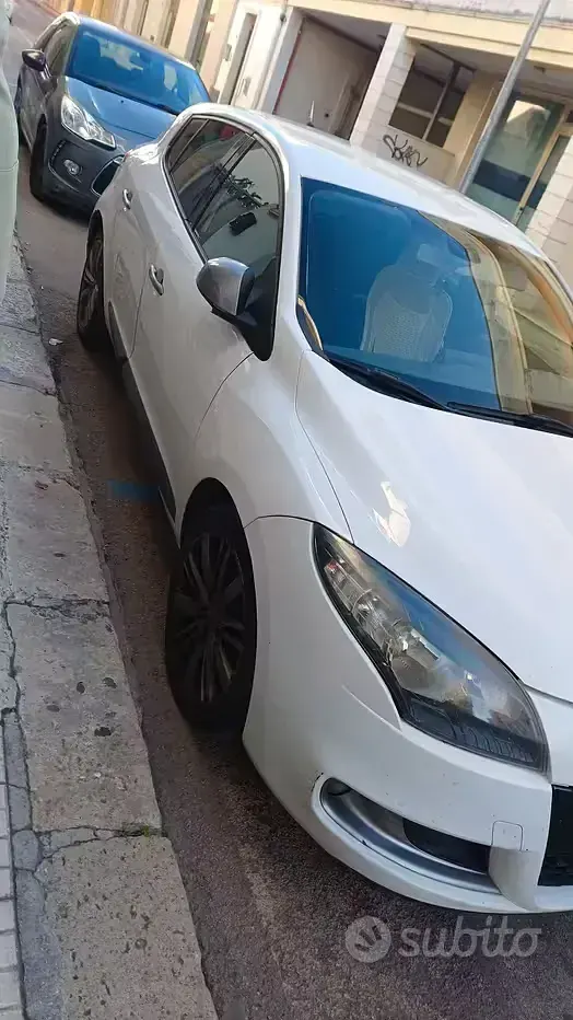 Usata Renault Mégane GT Line GT-Line 110 CV (80 kW) 2011 Bianco Berlina