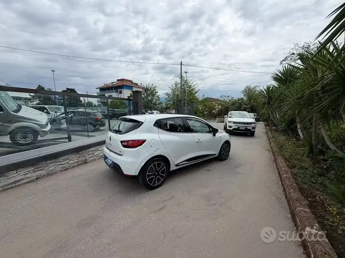 Usata Renault Clio IV 90 CV (66 kW) 2016 Berlina