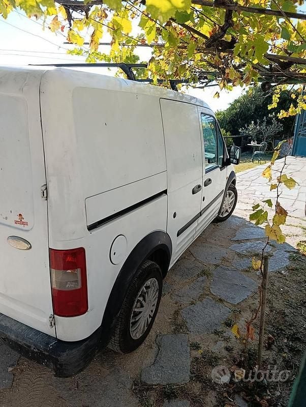 Usata Ford Transit 90 CV (66 kW) 2007 Bianco Monovolume