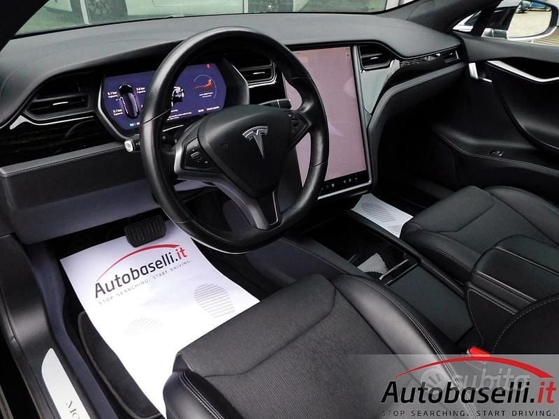 Usata Tesla Model S 350 kW (476 CV) 2019 Nero metallizato Utilitaria