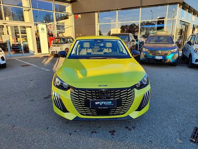 Nuova Peugeot 208 Allure+ 110 CV (80 kW) 2025 Giallo agueda Utilitaria