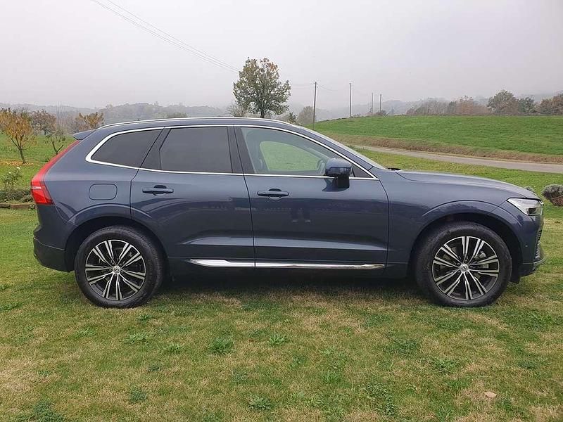 Usata Volvo XC60 Inscription 197 CV (144 kW) 2022 Blu/azzurro SUV