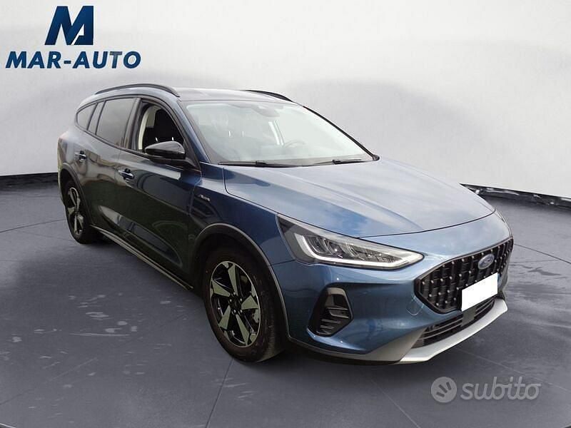 Usata Ford Focus Active 125 CV (91 kW) 2023 Blu/azzurro Station wagon