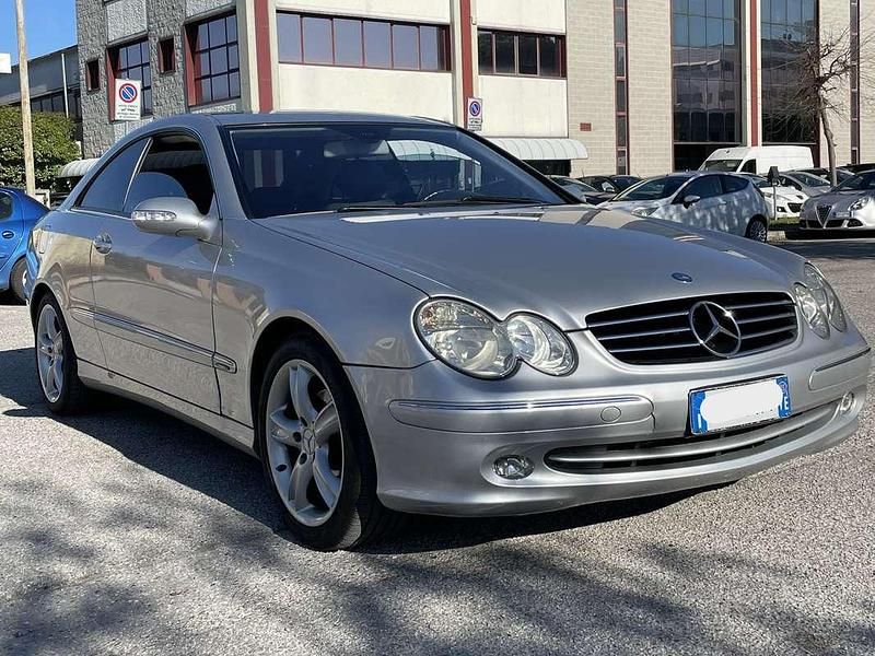 Usata Mercedes CLK200 Avantgarde 163 CV (119 kW) 2005 Argento Coupé