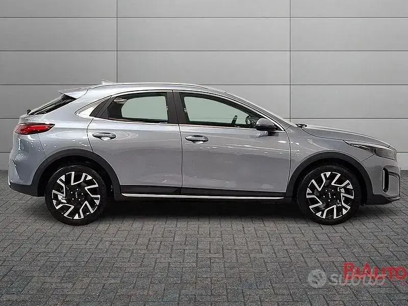 Nuova Kia XCeed 115 CV (84 kW) 2026 Grigio SUV