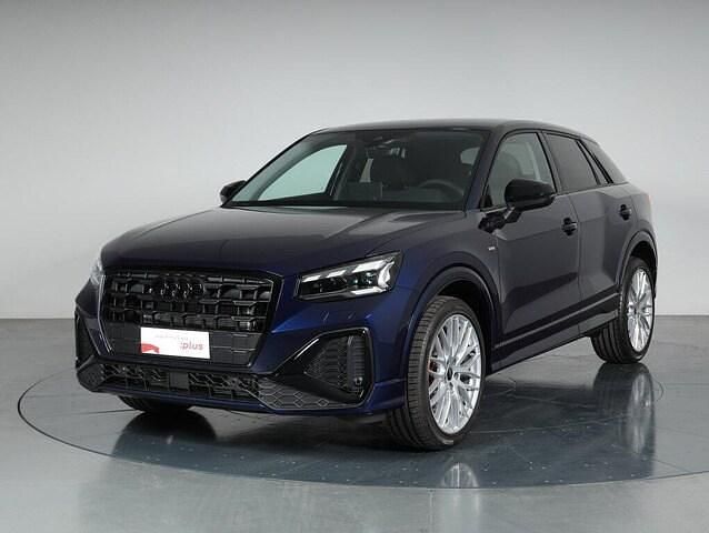 Nuova Audi Q2 Ambiente 150 CV (110 kW) 2025 Blu navarra metallizzato SUV