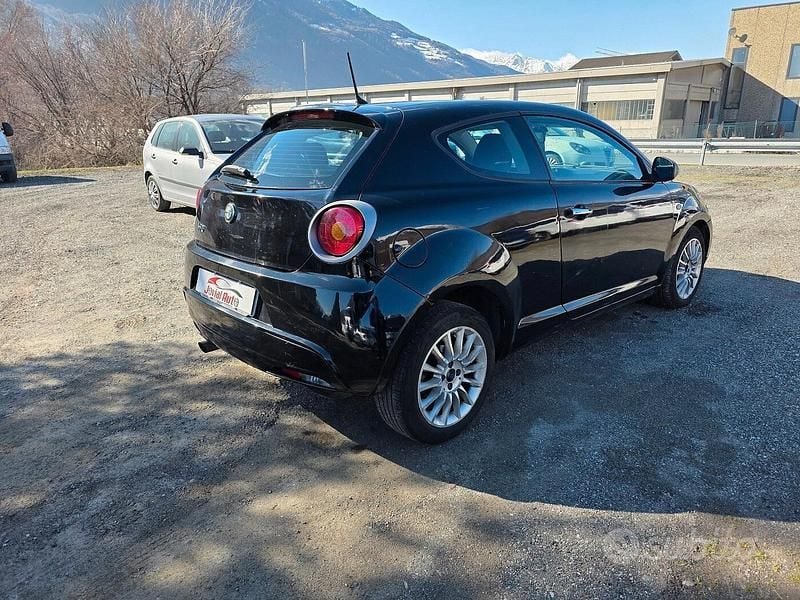 Usata Alfa Romeo MiTo 85 CV (62 kW) 2014 Nero Utilitaria