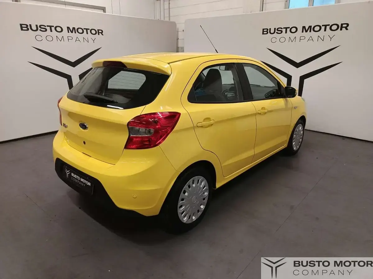 Usata Ford Ka Plus Active 86 CV (63 kW) 2018 Giallo Utilitaria