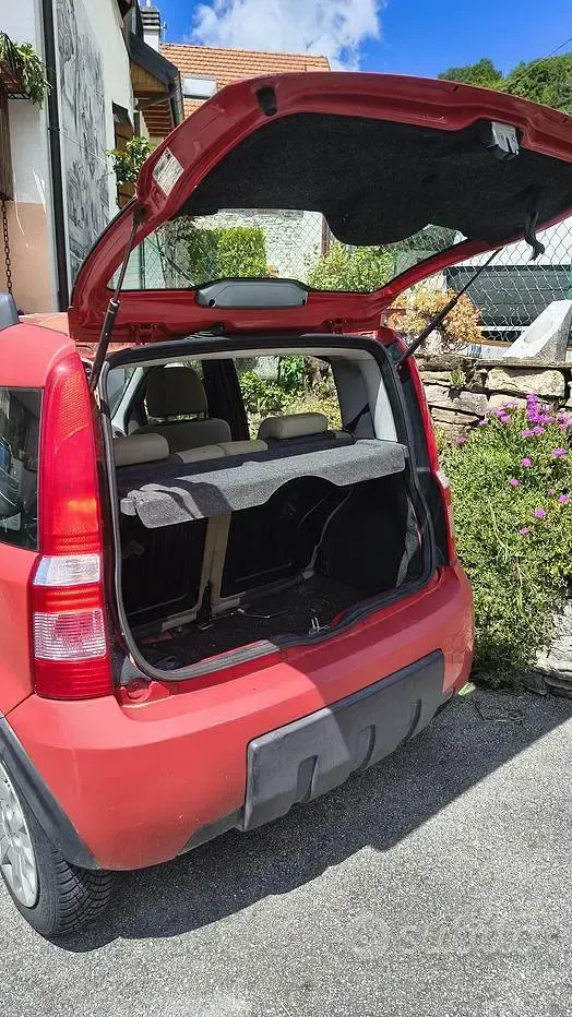 Usata Fiat Panda 4x4 60 CV (44 kW) 2007 Rosso Utilitaria