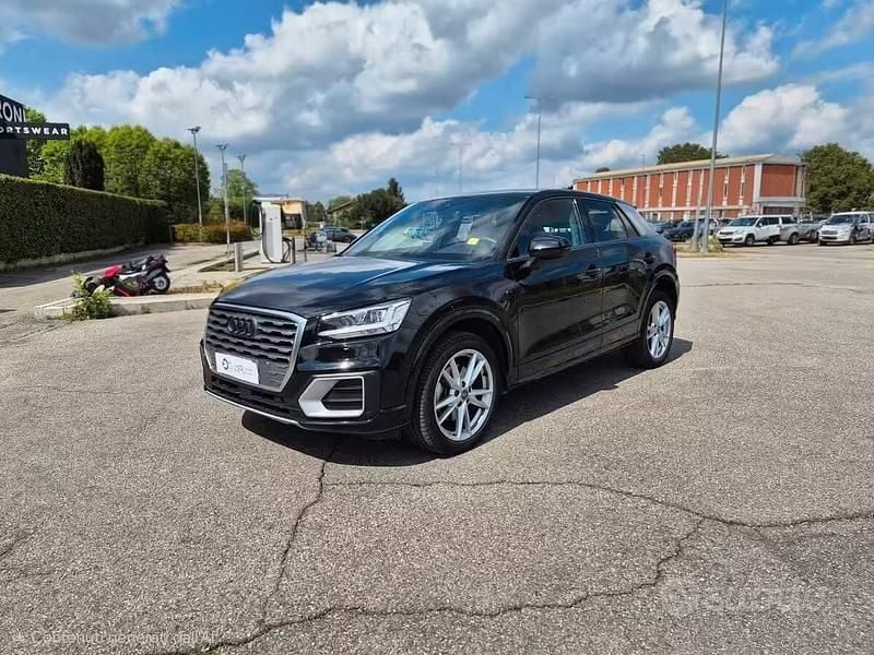 Usata Audi Q2 Sport 150 CV (110 kW) 2017 Nero SUV