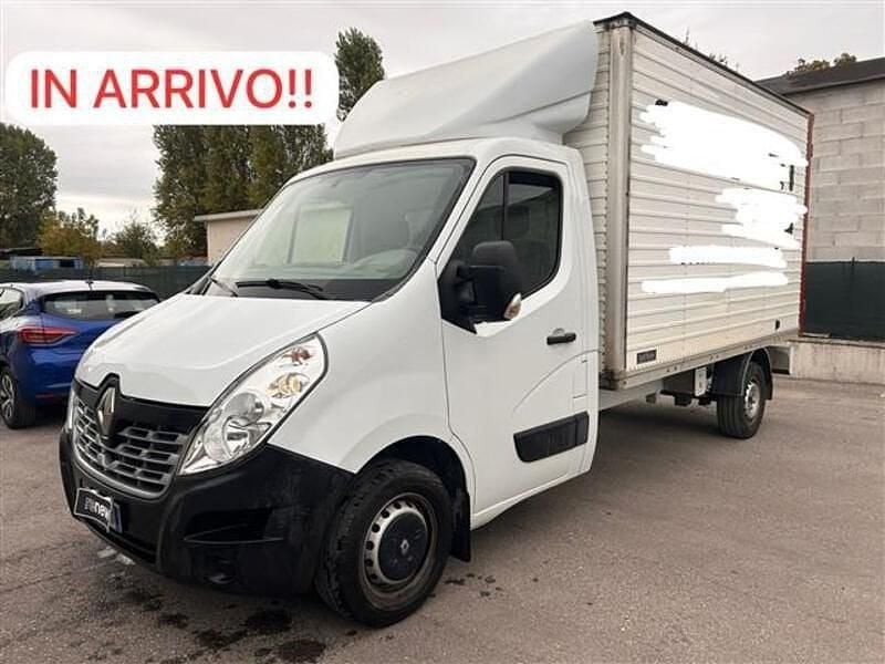 Usata Renault Master 131 CV (96 kW) 2017 Furgone