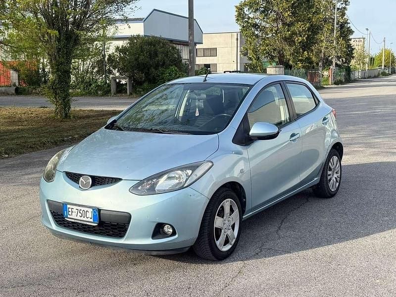 Usata Mazda 2 75 CV (55 kW) 2010 Utilitaria