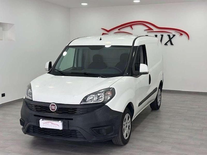 Usata Fiat Doblò 95 CV (69 kW) 2018 Bianco Monovolume