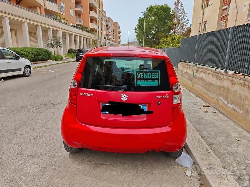 Usata Suzuki Splash 65 CV (47 kW) 2009 Rosso Utilitaria
