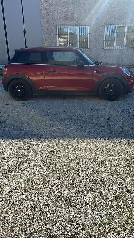 Begagnad Mini ONE 75 HK (55 kW) 2014 Halvkombi