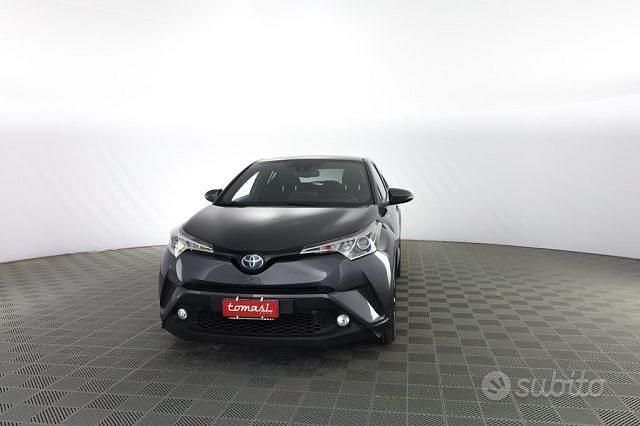 Grigio Usata 2019 Toyota C-HR Trend SUV | 18.400 € (Buon prezzo) - Immagine 1/4